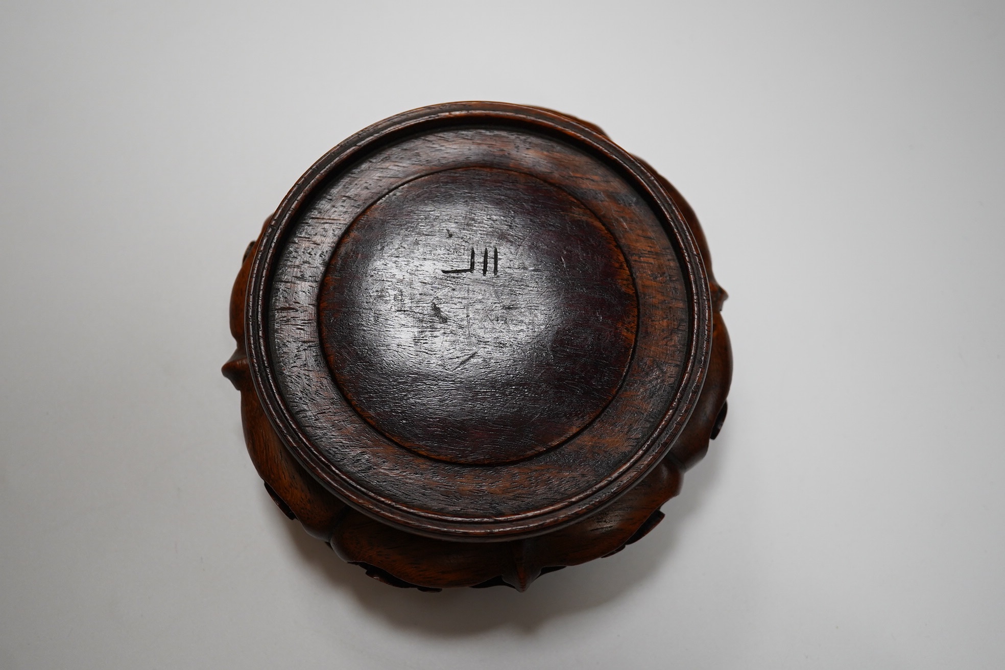 A Japanese Satsuma pottery box and cover on stand, box and cover 14.5cm diameter. Condition - crack to bowl of box and some scratches to surface glazing